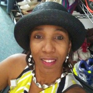 Meet your Posher, Ramona